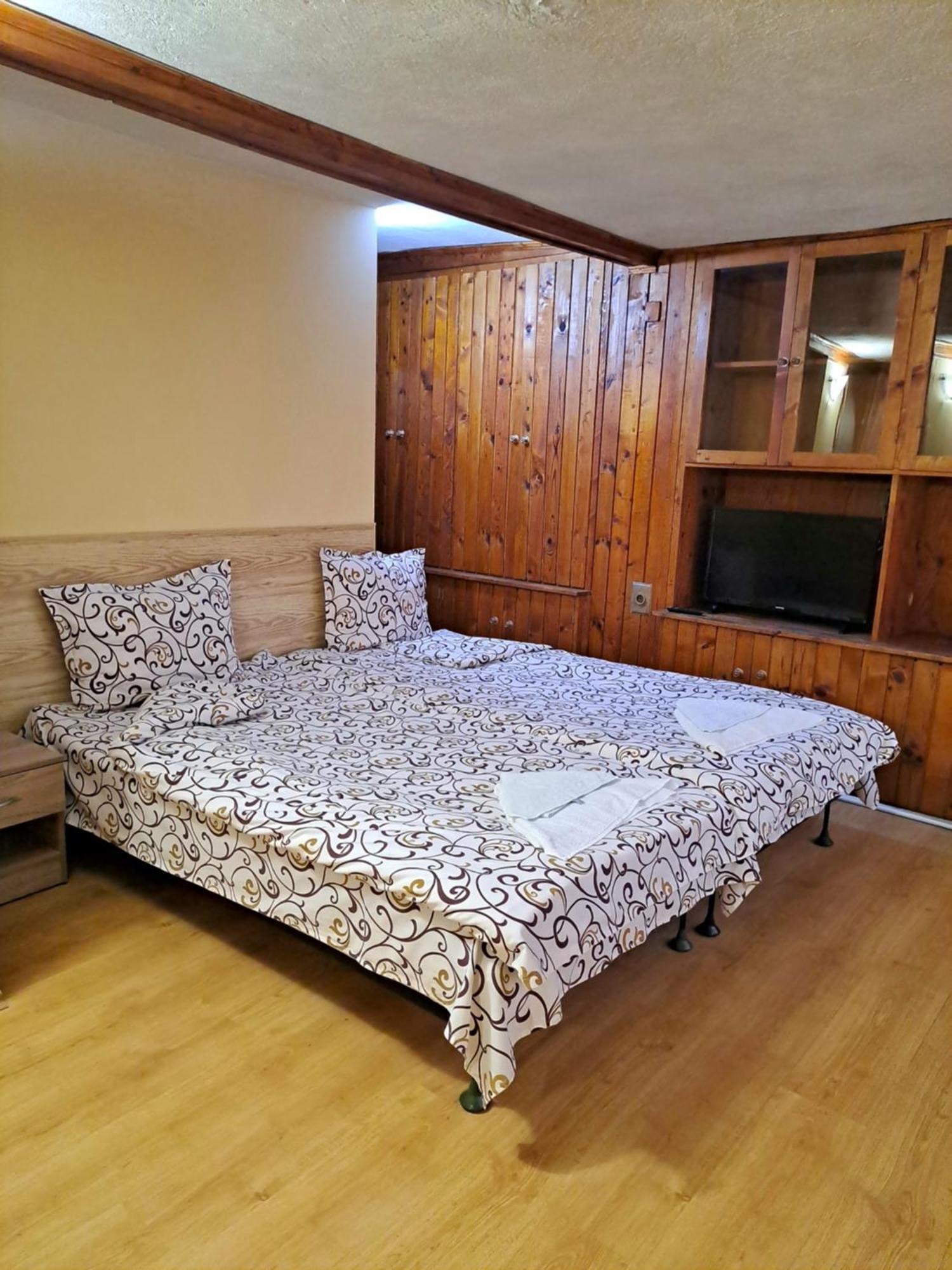 Kovacha Guest House Raduil 外观 照片