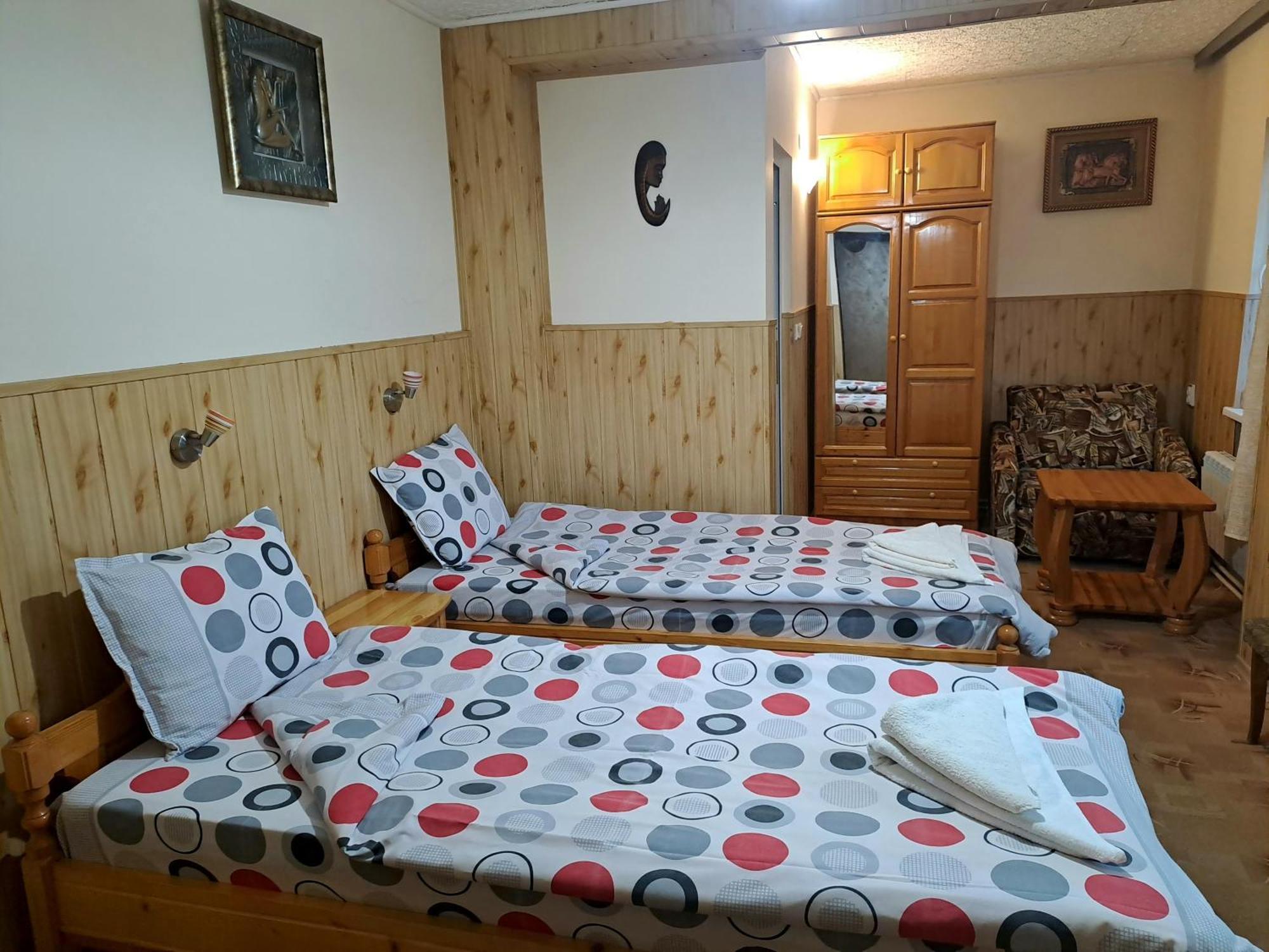 Kovacha Guest House Raduil 外观 照片